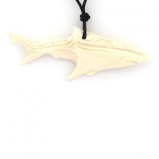 Pendentif Requin en Os